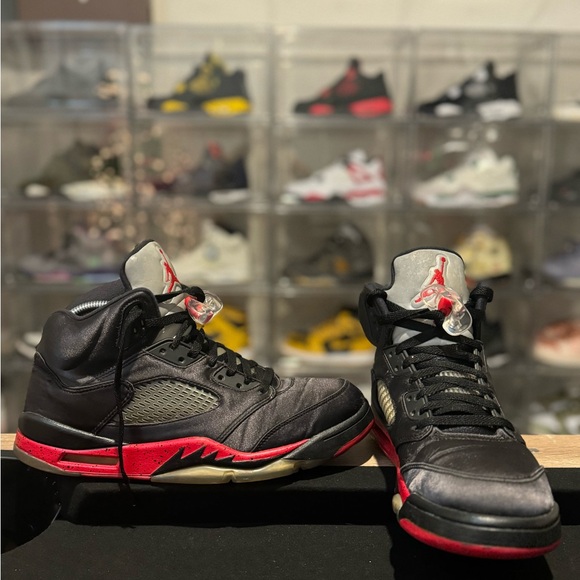 JORDAN 5 satin bred size 11 - Picture 1 of 6